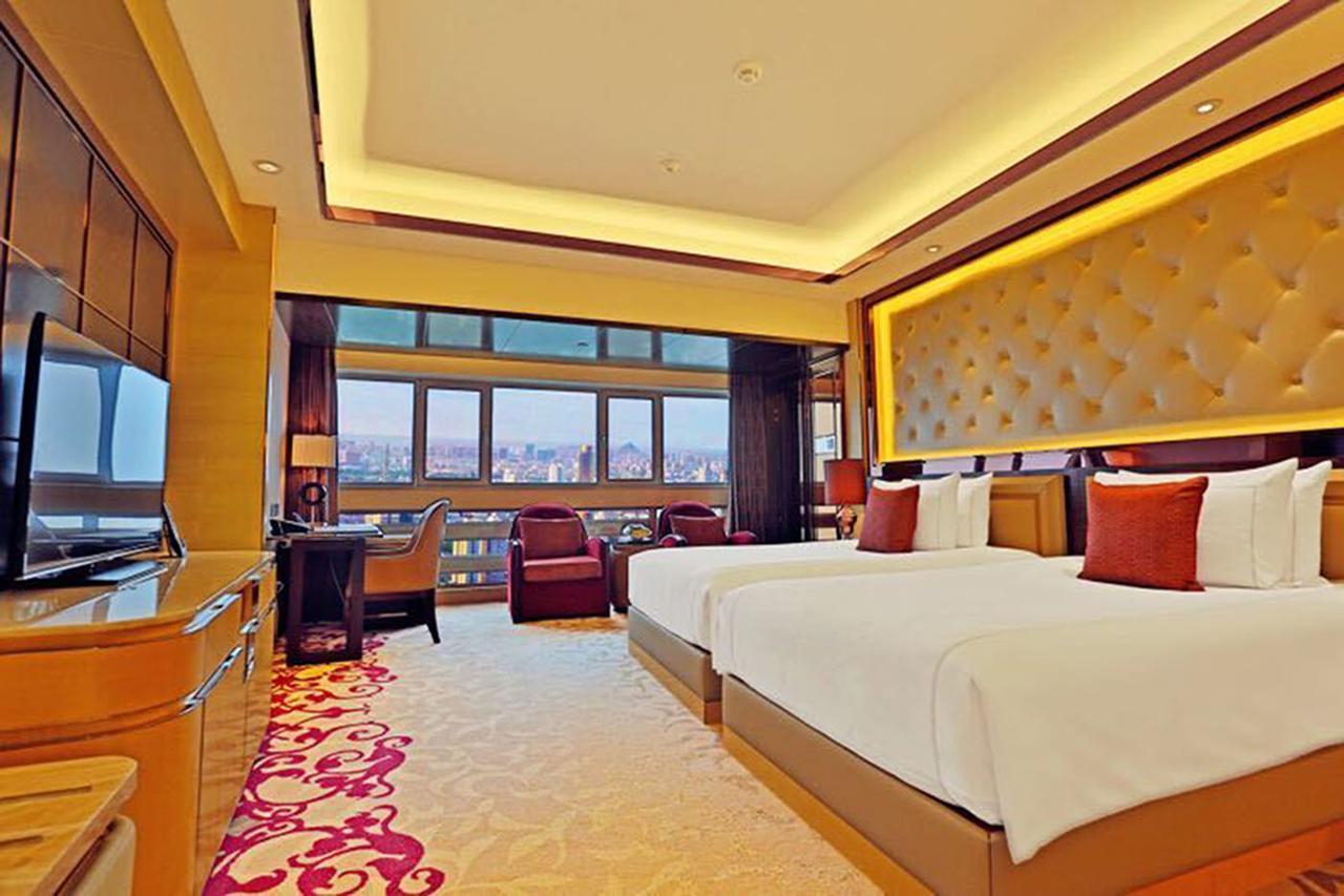 Shan Dong Hotel Jinan Exteriör bild