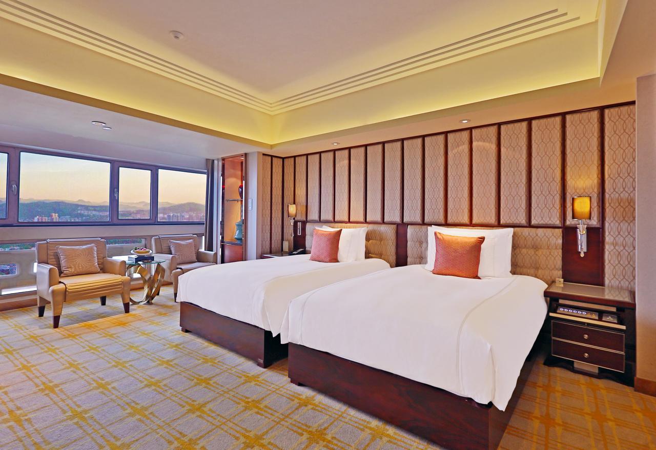 Shan Dong Hotel Jinan Exteriör bild