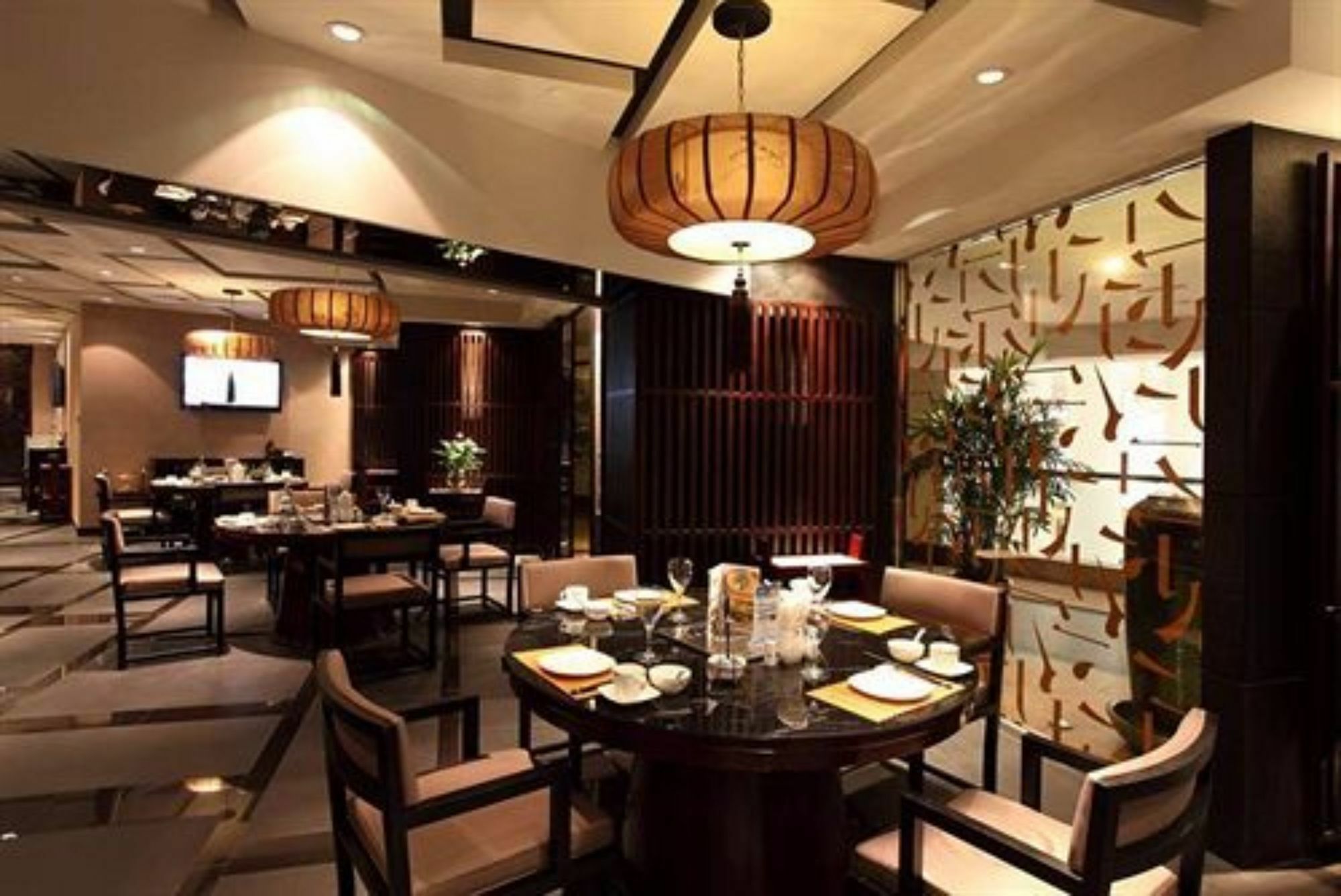 Shan Dong Hotel Jinan Exteriör bild