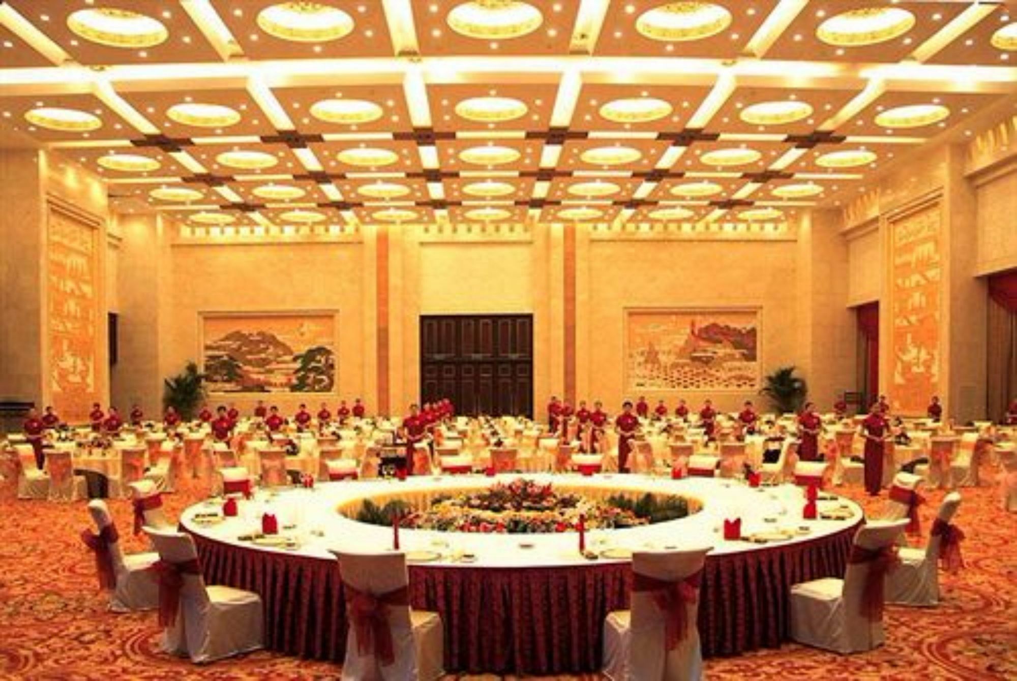 Shan Dong Hotel Jinan Exteriör bild